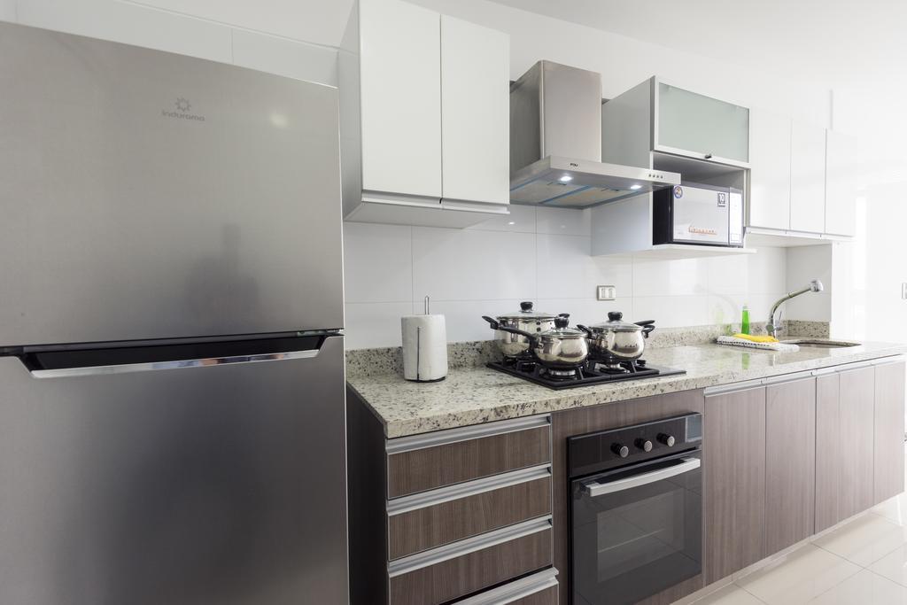 Skyliving Towers Apartments - Peru Лима Екстериор снимка